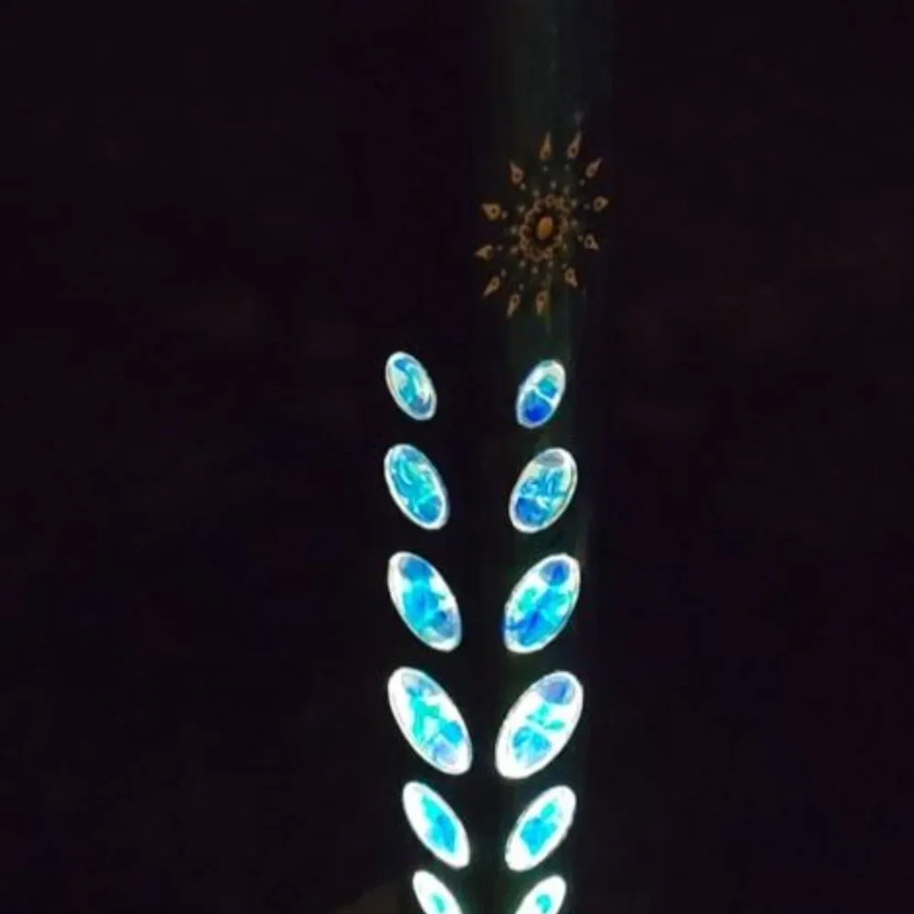 Garden Peace Pole Hand Painted w/ Solar Light Cap & Wire Stand Lighted Blue